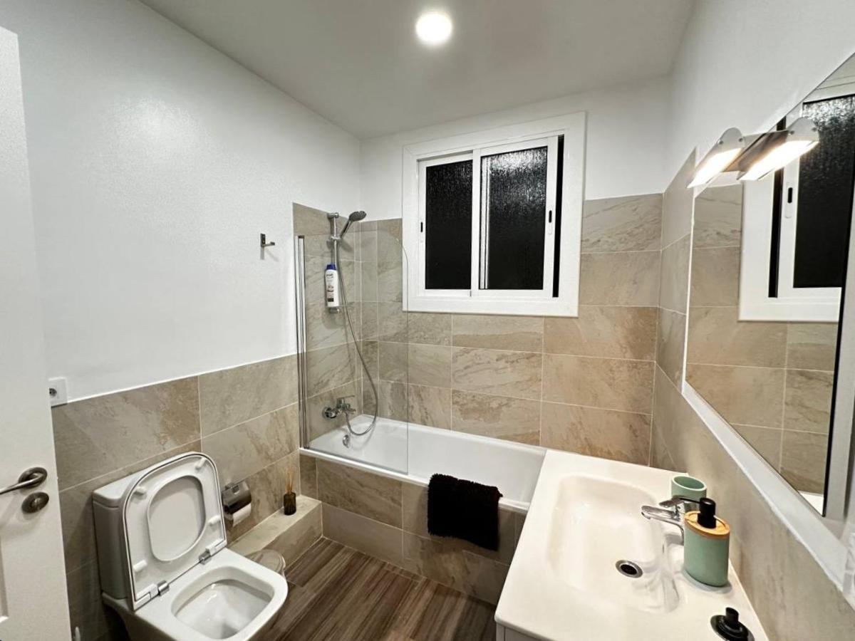 Rooms Nuevo Roger Barcelona Ngoại thất bức ảnh